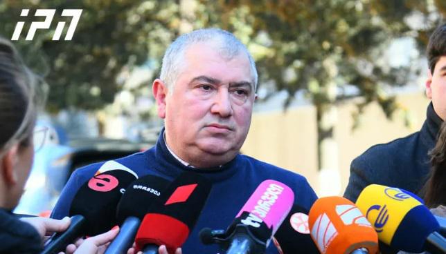 "ვითარება რთულია... სისხლდენა გაჩერებულია, პროგრესზე რამის თქმა ამ ეტაპზე რთული იქნება" - ვახტანგ კალოიანი პატრიარქის მდგომარეობაზე