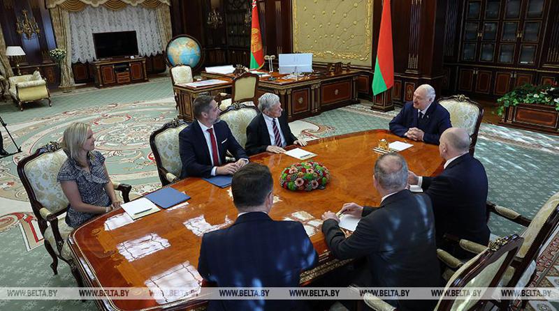 ლუკაშენკო ტრამპის წარმომადგენელს შეხვდა - რა საკითხები განიხილეს მხარეებმა