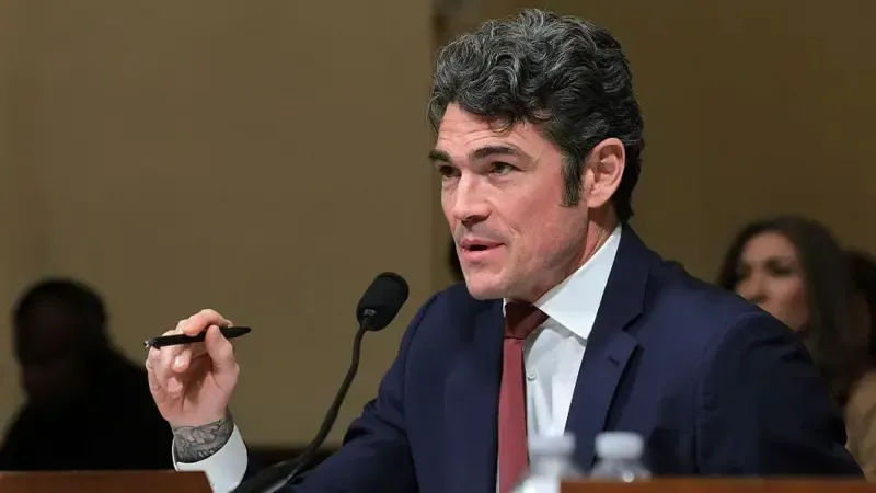 FBI აშშ-ის კონტრტერორისტული ცენტრის ყოფილი ხელმძღვანელის წინააღმდეგ გამოძიებას აწარმოებს - რას ედავებიან კო კენტს. რომელმაც ტრამპის ადმინისტრაცია გააკრიტიკა და გადადგა