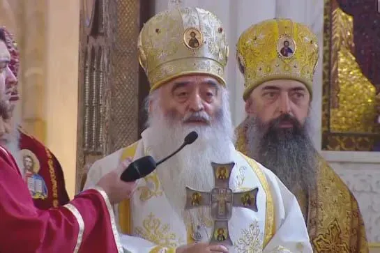 "აღმოჩნდნენ ადამიანები, რომლებმაც ნიშნის მოგებით თქვეს: სად არის პატრიარქის პირობა, როდესაც ბრძანა: უფალი მანამდე არ წამიყვანს, ვიდრე საქართველო სამშვიდობოს არ გავაო" - მეუფე საბა