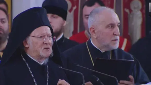 "როგორ არ ვტიროდეთ ილია მეორის ჩვენგან განშორებას" - რა თქვა მსოფლიო პატრიარქმა ილია მეორის შესახებ სამების ტაძარში?