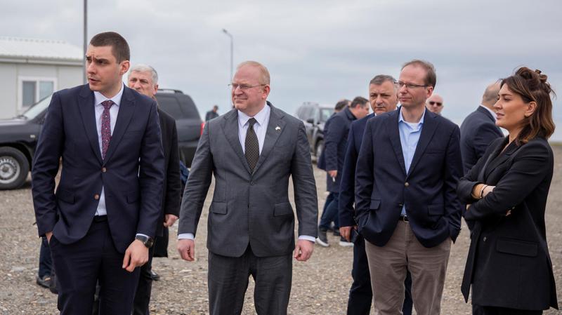 აშშ-ის სახელმწიფო დეპარტამენტის წარმომადგენელი საქართველოში - ვინ არის პიტერ ანდრეოლი, რომელიც ანაკლიის პორტის პროექტის მიმდინარეობით დაინტერესდა?