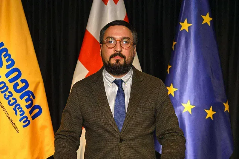 "ლელო“ ბენზინსა და დიზელზე ფასის ზრდის შესაჩერებლად, დროებით, საწვავის საფასურზე ზედა ზღვრის დაწესებას ან აქციზის ფასის განახევრებას ითხოვს