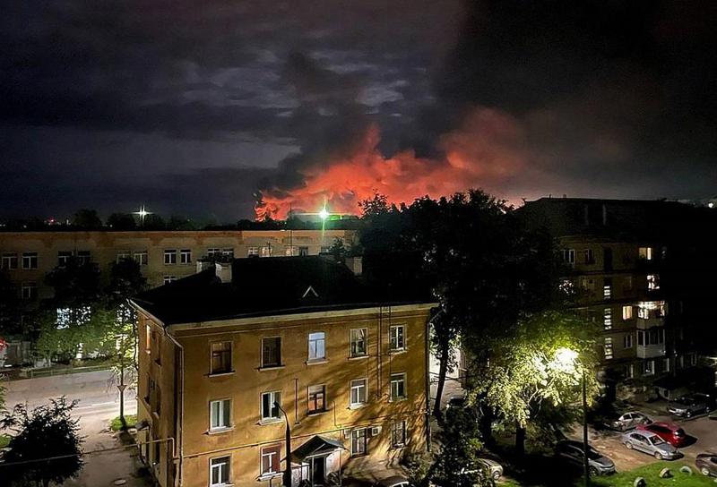 შეტევები რუსეთის ტერიტორიაზე უკრაინული დრონებით, აფეთქებები ისმოდა ტაგანროგში: რუსული მედია მსხვერპლისა და დაშავებულების თაობაზე იუწყება
