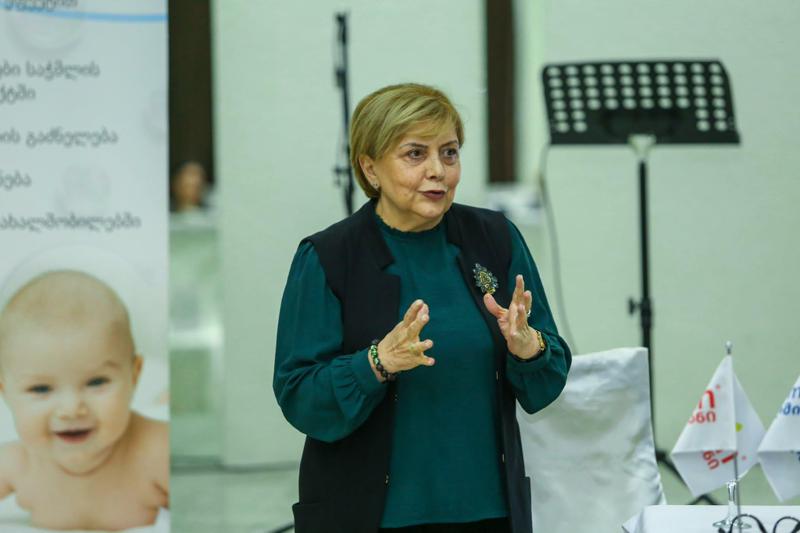 რა არის "მწვავე ბრონქიოლიტი" და როგორ ვუმკურნალოთ ბავშვებს? -  პედიატრის რჩევები