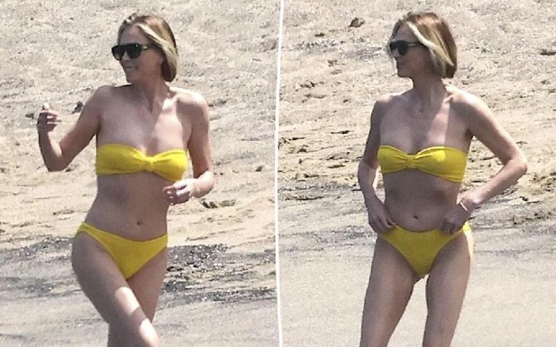შარლიზ ტერონის "ცხელი შვებულება" ჰავაიზე - 50 წლის მსახიობი ბიკინიში შესანიშნავად გამოიყურება (ფოტოები)