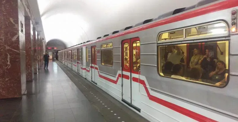 თბილისის მეტროს პირველ ხაზზე მოძრაობა სრულად განახლდა