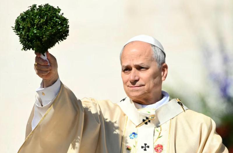 “დაე, მათ, ვისაც იარაღი აქვთ, დადონ ის - დაე, მათ, ვისაც ომის დაწყების ძალა აქვთ, მშვიდობა აირჩიონ“ - რომის პაპი