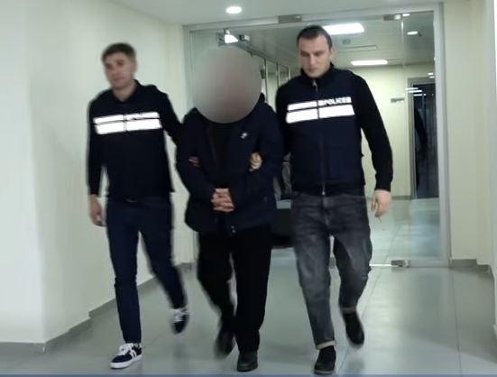 მამაკაცი საკუთარი მეუღლის არასრულწლოვან შვილიშვილებს აუპატიურებდა - შსს-მ ერთი პირი დააკავა