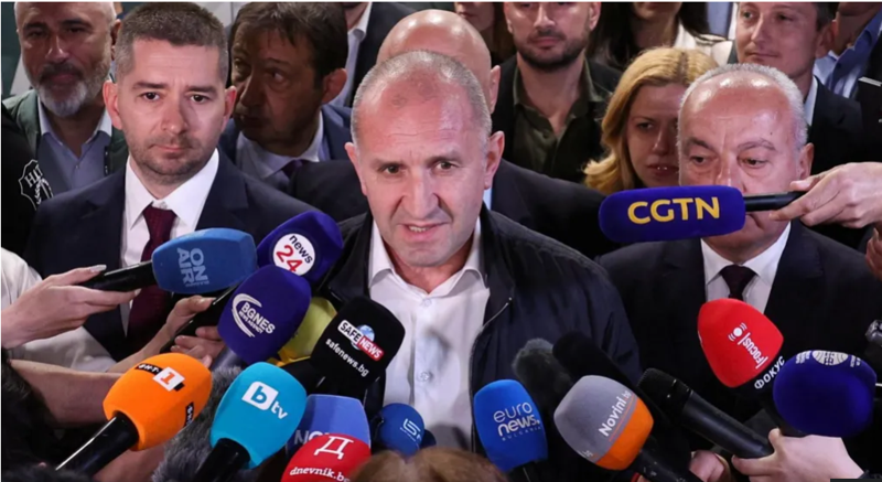 “ევროპა უნდა შეიცვალოს!“ - ბულგარეთის არჩევნებში ყოფილი პრეზიდენტის, რუმენ რადევის კოალიციამ გაიმარჯვა: მედია მის ხმაურიან განცხადებებს განიხილავს