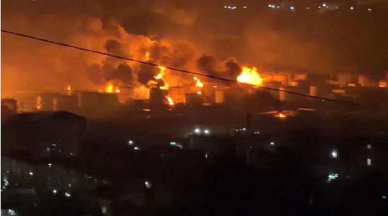 დრონებით თავდასხმა რუსეთის ქალაქ ტუაფსეში პორტსა და ნავთობგადამამუშავებელ ქარხანაზე - რას წერს მედია?