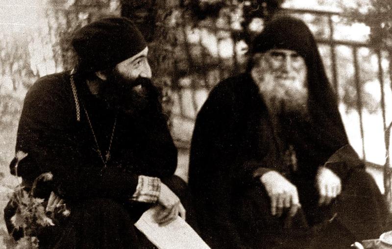 "მასთან 3 წელი იყო მორჩილებაში... ერთხელ, მამა გაბრიელმა კოვზი მიაწოდა, ჩაის მოურიეო, ოღონდ, უკუღმა მიაწოდა..." - ბერი ნიკოლოზის მამა გაბრიელთან ურთიერთობის უცნობი დეტალები