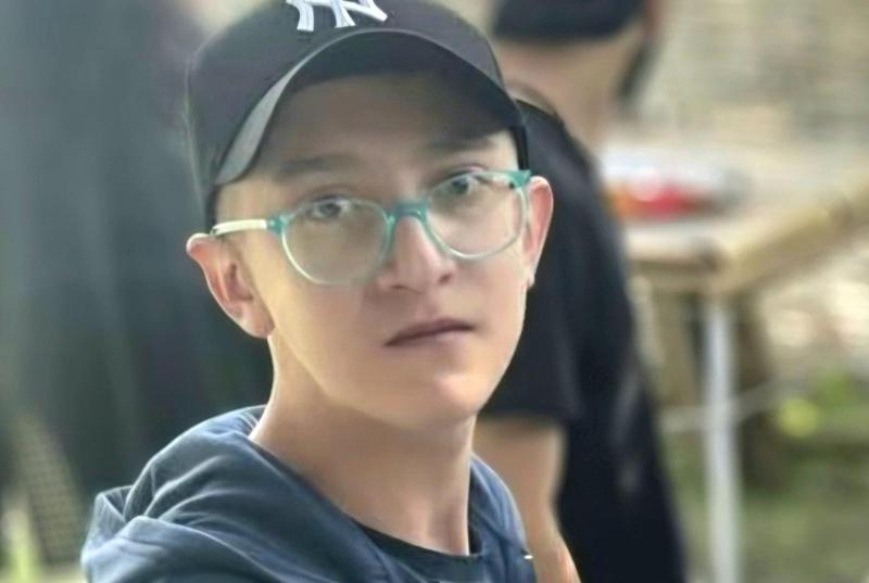 "უდიდესი, უეცარი ტრაგედია! დაუჯერებელია! ვტირით მთელი სკოლა..." - თბილისში მე-9 კლასის მოსწავლე გარდაიცვალა