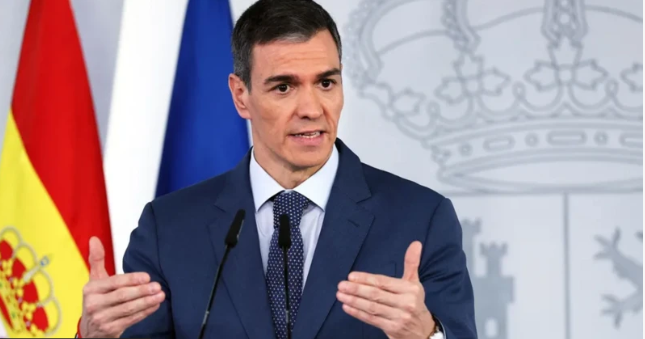 ესპანეთის პრემიერის თვითმფრინავი, რომელიც მადრიდიდან ერევანში მიფრინავდა, ანკარაში ავარიულად დაეშვა - რა დეტალებზე წერს მედია