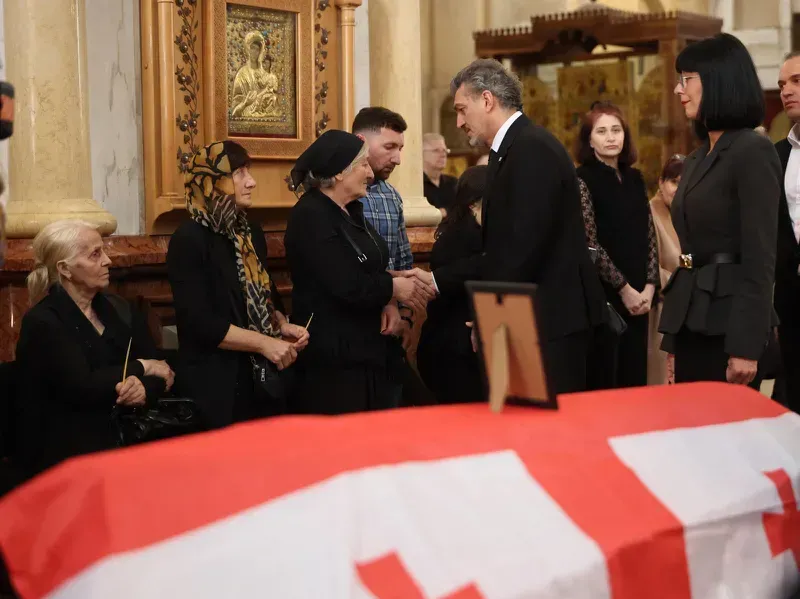 ოკუპირებული აფხაზეთიდან გადმოსვენებული, 1990-იანი წლების შეიარაღებული მოქმედებების დროს უგზო-უკვლოდ დაკარგულ პირთა სამოქალაქო პანაშვიდი გაიმართა