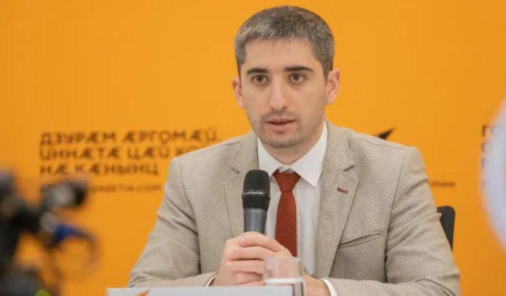 ძამბოლატ თედეევი ოკუპირებული ცხინვალის ე.წ. პრემიერ-მინისტრის თანამდებობიდან გადადგა