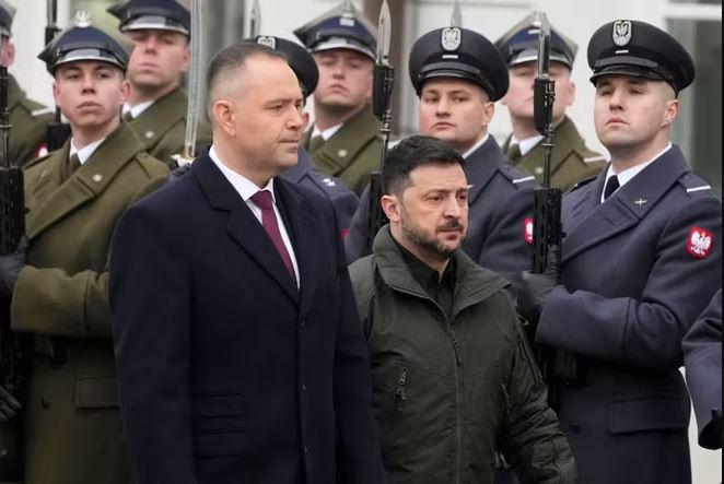 “კაროლ ნავროცკი იგივეს აკეთებს, რასაც ორბანი და ეს ცუდად დასრულდება“ - ვოლოდიმირ ზელენსკი
