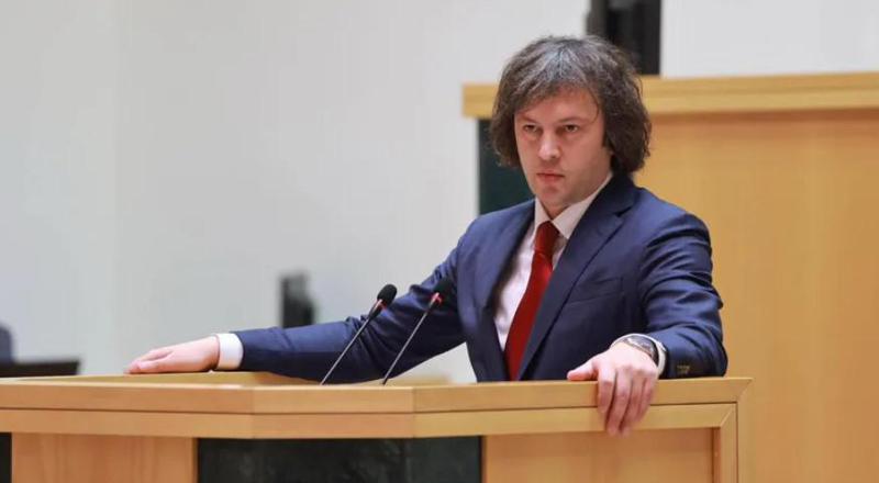 “1-ელი ივნისის მონაცემებით, 40 225 ოჯახის გადამოწმების შედეგად, 22 707 ოჯახს სოციალური დახმარება შეუწყდა - დაზოგილმა თანხამ შეადგინა 54.7 მლნ ლარი“ - პრემიერი