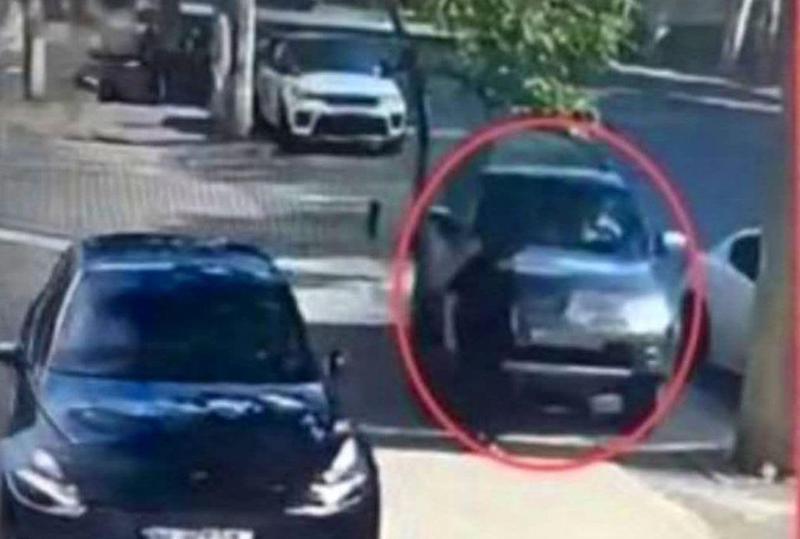 "რუსეთის მოქალაქეა... დიდი ხანია საქართველოში იმყოფებიან. კარგად იცის მართვა, მაგრამ ხანდახან ხდება ხოლმე" - რას ამბობ დადიანზე მომხდარ ავარიის საქმეზე დაკავებული ქალის ადვოკატი?
