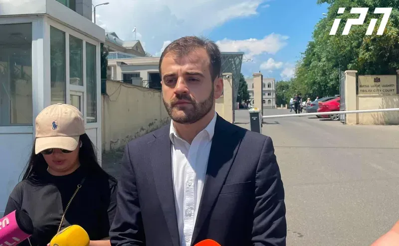 "გიორგი მალანია იმყოფებოდა სოფელში, რაც ბრალდების მხარემ იმგვარად წარმოაჩინა, თითქოს მიმალვა სურდა" - ადვოკატი