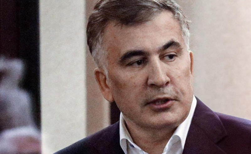 "მიმართვა ქართველებს... შემდეგი იქნება აფხაზეთზე ოფიციალურად უარის თქმა! ნოტარიუსი უკვე ადგენს ჭორვილაში ამ დოკუმენტს" - მიხეილ სააკაშვილი განცხადებას ავრცელებს