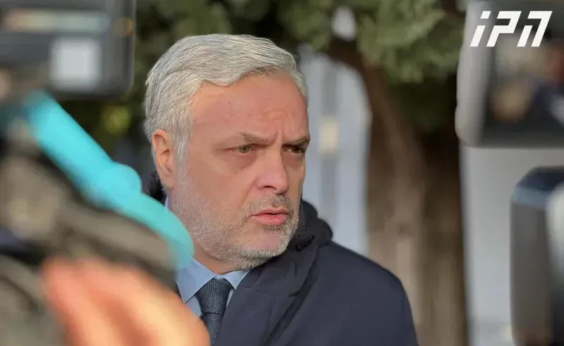 "არასდროს მითქვამს, რომ ჩვენები ხელებაწეულს ან დატყვევებულს "ხვრეტდნენ", ეგ არასდროს მინახავს და არც რაიმე ფაქტი ვიცი" - გიორგი ბარამიძე