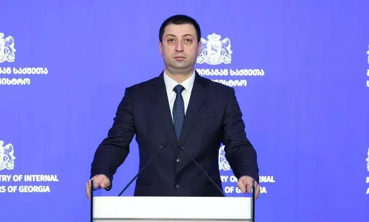 დაკავებულია 135 პირი - რა განაცხადეს შსს-ში გამართულ ბრიფინგზე