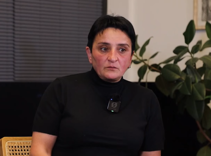 "ეს ამბავი საერთოდ არ ვიცოდი, 12 წლის მერე პირველად გავიგე - ერთ-ერთ ბავშვს მამიდისთვის მიუტანია გურამის საფულე და სამაჯური" - ახალი დეტალი გურამ დადიანიძის საქმეში, რომელიც სოფო ბიბილაშვილმა პირდაპირ ეთერში გააჟღერა