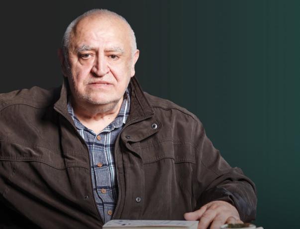 დაუსვი შეკითხვა კინორეჟისორ თემურ ბაბლუანს
