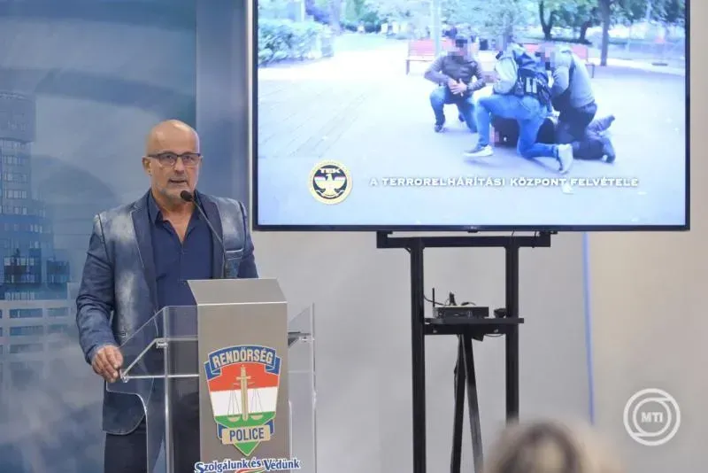 ბუდაპეშტში საქართველოსა და ბულგარეთის მოქალაქეები დააკავეს  - პოლიცია 6 რაიონში ჩადენილ 9 ძარცვის საქმეს იძიებს