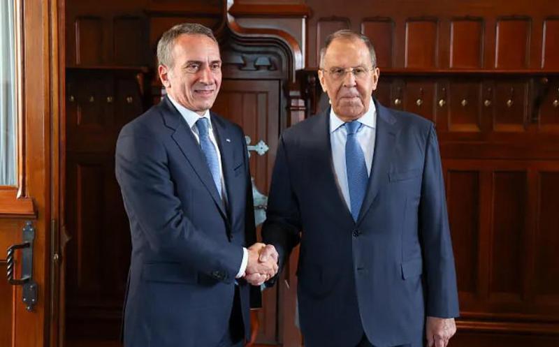 ოკუპირებული აფხაზეთის ე.წ. საგარეო საქმეთა მინისტრმა სერგეი ლავროვთან შეხვედრის შემდეგ განაცხადა, რომ რუსეთთან “ურთიერთობები ისტორიულ მაქსიმუმზეა”