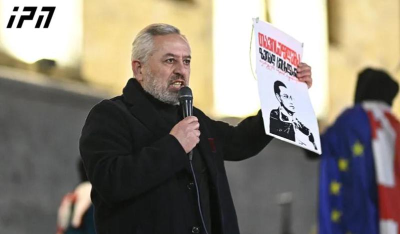 “მშობლებმა მაქსიმუმი გავაკეთეთ, ქარში, ავდარში, წვიმაში, არ შეგვშინებია არავისი - ფართო საზოგადოებრივი კონსოლიდაცია და გვერდში დგომა გვინდა“ - ზურაბ ცეცხლაძე