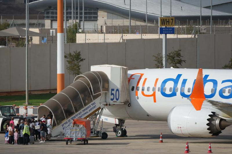 რა ვიცით Flydubai-ს პილოტზე, რომელიც თვითმფრინავის ჩამოგდებას ცდილობდა - "როცა მგზავრებმა შეიპყრეს, ყვიროდა, რომ მოეკლათ, გამოირჩეოდა ექსტრემალური რელიგიური ქცევით"