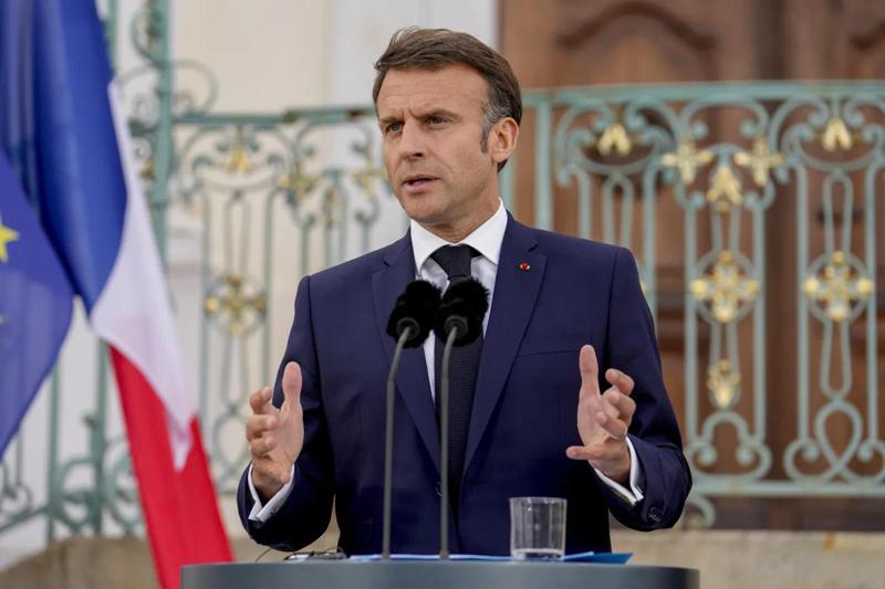 "როცა კადრებს ვუყურებდით, გვიჩნდებოდა კითხვა: რა ხდებოდა მათ გონებაში? როგორ შეუძლიათ ფრანგებს, ასე მოექცნენ საფრანგეთს?" - მაკრონმა საპროტესტო აქციების ფონზე ფრანგ ხალხს მიმართა
