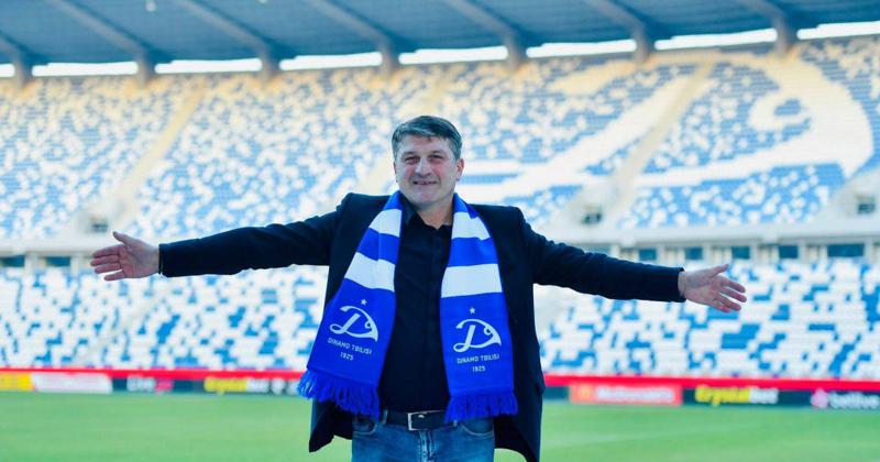 გიორგი ნემსაძე სამების საკათედრო ტაძრიდან უკანასკნელ გზაზე ტაშით გააცილეს (ვიდეო)