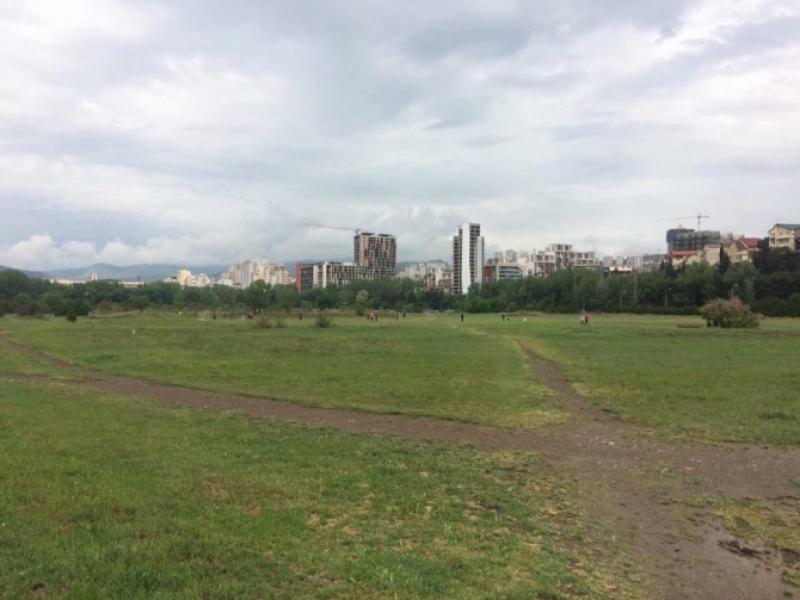 რისი მოწყობა იგეგმება იპოდრომის ტერიტორიაზე, რომელიც დღეს "ქართუმ" თბილისს უსასყიდლოდ გადასცა