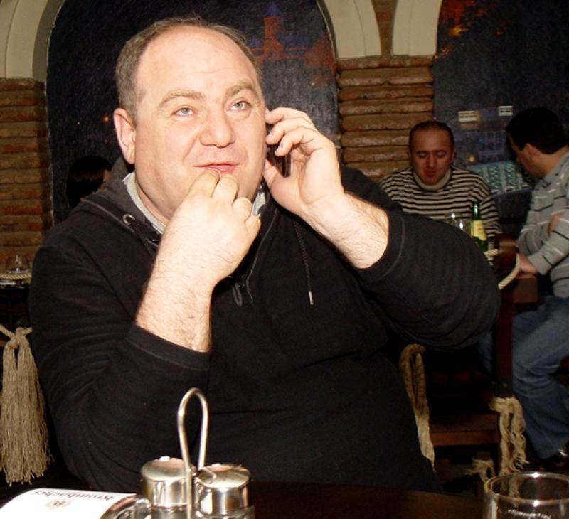 რატომ გადასცა მთავრობამ იუმორისტ ბესო ბერულაშვილს ბინა 1 ლარად: "ჩემი ხელფასით და ჰონორარით ბინის ყიდვა შეუძლებელია" 