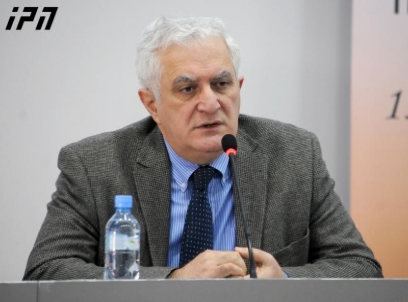 "უნივერსიტეტებს მოვუწოდებ, გარკვეული პერიოდის განმავლობაში ონლაინ სწავლებებზე გადავიდეთ" - ამირან გამყრელიძე