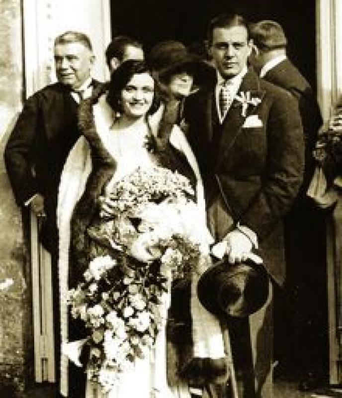 ერთი ჩაპლინის ცოლზე დაქორწინდა, მეორეს სალვადორ დალი ეტრფოდა, მესამე კონან დოილის ვაჟს გაჰყვა ცოლად - ქართველი და-ძმის სუპერთავგადასავალი