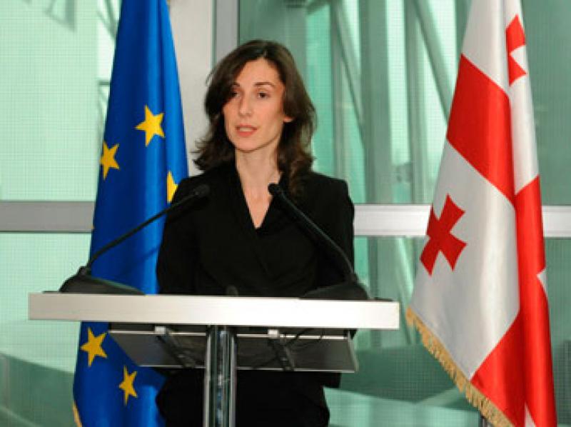 საქართველოს ყოფილი შს მინისტრის მოადგილე უკრაინაში ლექციებს კითხულობს