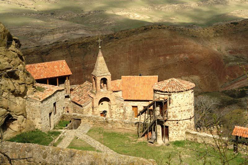 "საზღვრის ხაზი უნდა გაევლოს 1937-1938 წლებში აზომილი და შემუშავებული გეგმების საფუძველზე დაბეჭდილი 200 ათასიანი რუკების მიხედვით" - რა დადგინა სონოდმა გარეჯის საკითხზე