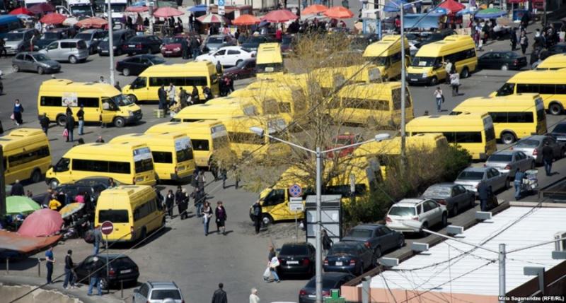 როგორი მიკროავტობუსები ივლის თბილისში - რას ყიდულობს მერია