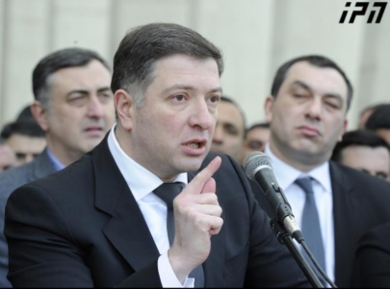 უგულავა სააკაშვილის განაჩენზე - ივანიშვილს აუცილებლად მოუწევს მორალური და პოლიტიკური პასუხისმგებლობის გაზიარება