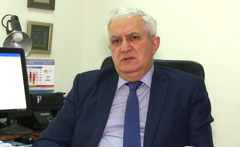 "კორონავირუსი არსად გამქრალა... შეიძლება ყოველ წუთს იფეთქოს" - ამირან გამყრელიძე