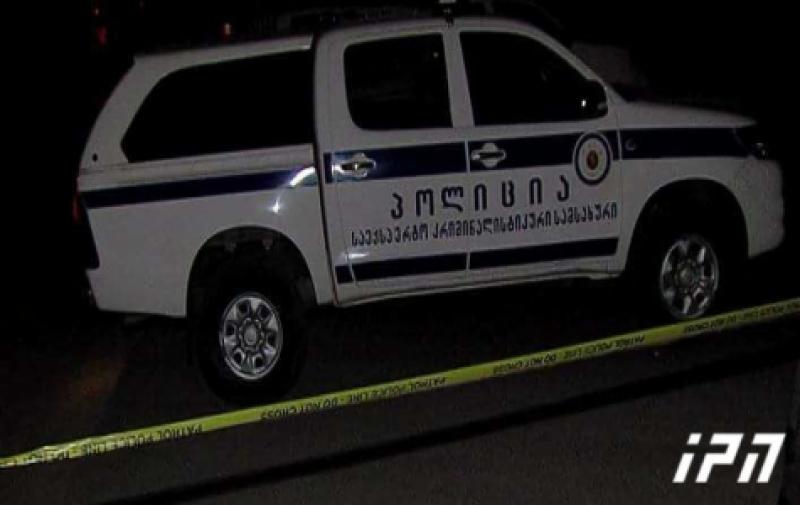 ახმეტის რაიონში შეშით დატვირთული ავტომობილი ხევში გადავარდა