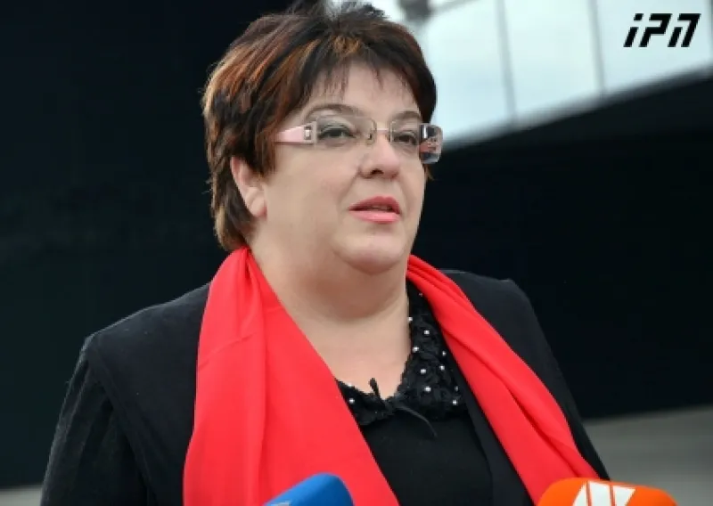 "24 ნოემბერს საქართველოში კორონავირუსით 34 ადამიანი დაიღუპა, მათგან ერთი მამაჩემი იყო" - რას წერს მაია ნიკოლეიშვილი