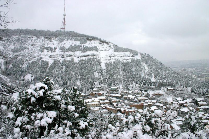 რატომ არ მოდის თოვლი თბილისში?