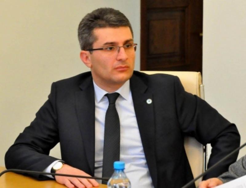 "იმ ჯგუფთან, რომელზეც "ფეისბუქის" განცხადებაშია ლაპარაკი, "ქართულ ოცნებას" არანაირი ურთიერთობა არ აქვს" - მამუკა მდინარაძე