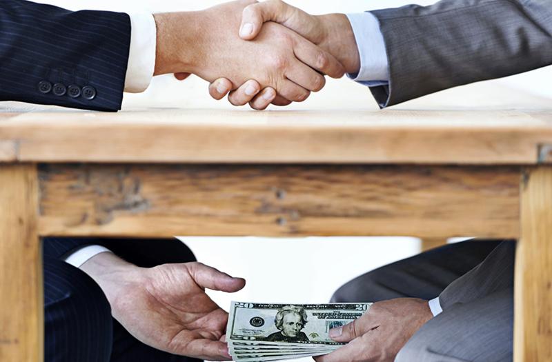 10 გახმაურებული კორუფციული საქმე მერიაში