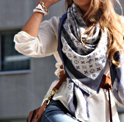 Fashion style - ქალი თხის რქა